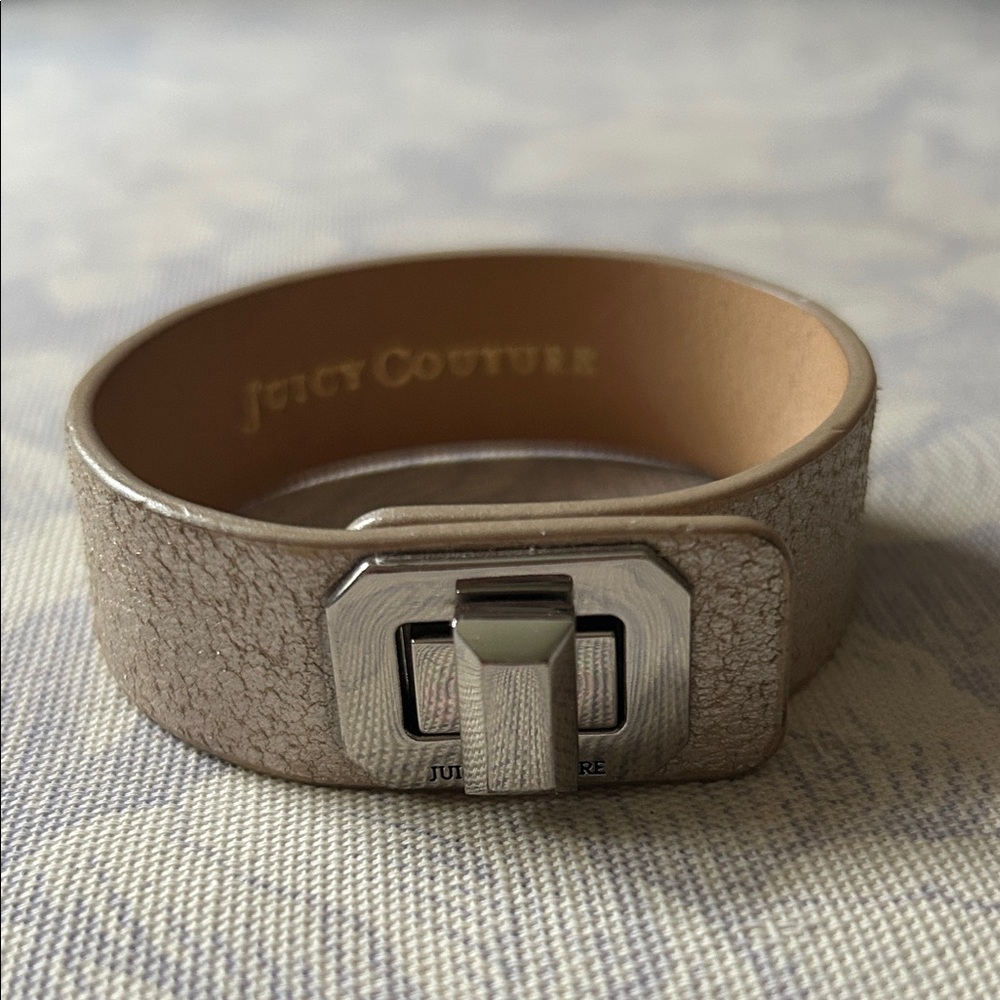 Juicy Couture Beige Leather Bracelet with Silver Clasp